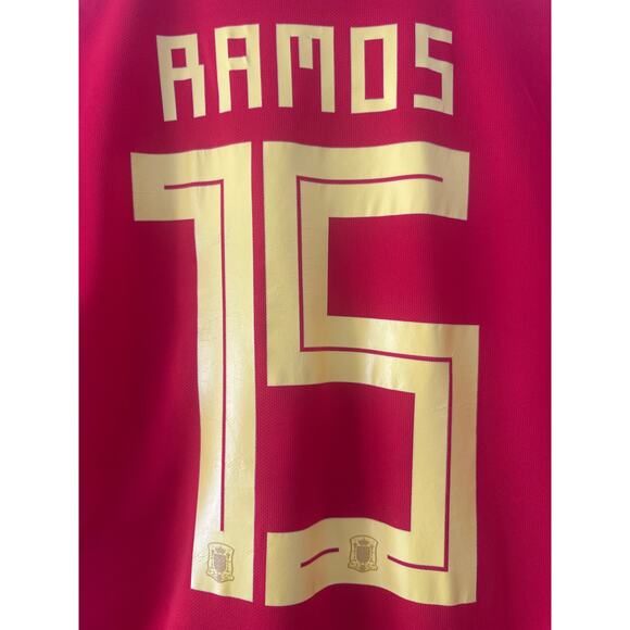 ADIDAS SERGIO RAMOS SPAIN JERSEY FIFA WORLD CUP 2018 Size XL - Picture 8 of 9